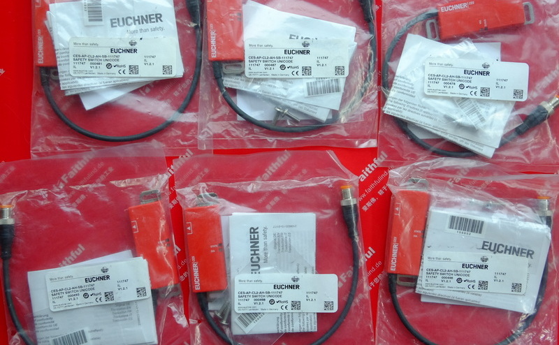 Euchner 111747 安士能CES-AP-CL2非接触式安全开关 CES-AP-CL2-AH-SB-111747 M12 针5未使用 PUR材质