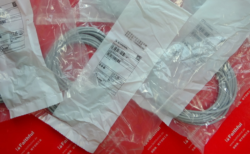 Schmersal 101206011 施迈赛预布线电缆 A-K6P-M8-R-G-5M-GY-1-X-A-4