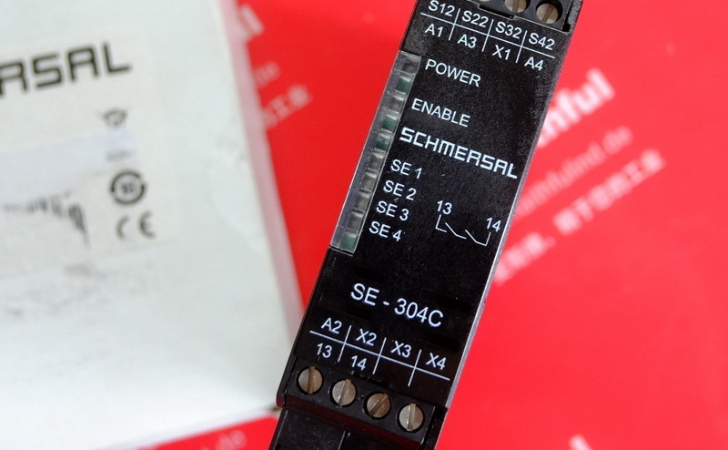 Schmersal 101165883 施迈赛安全边沿监控 SE-304 C EVALUATION UNIT